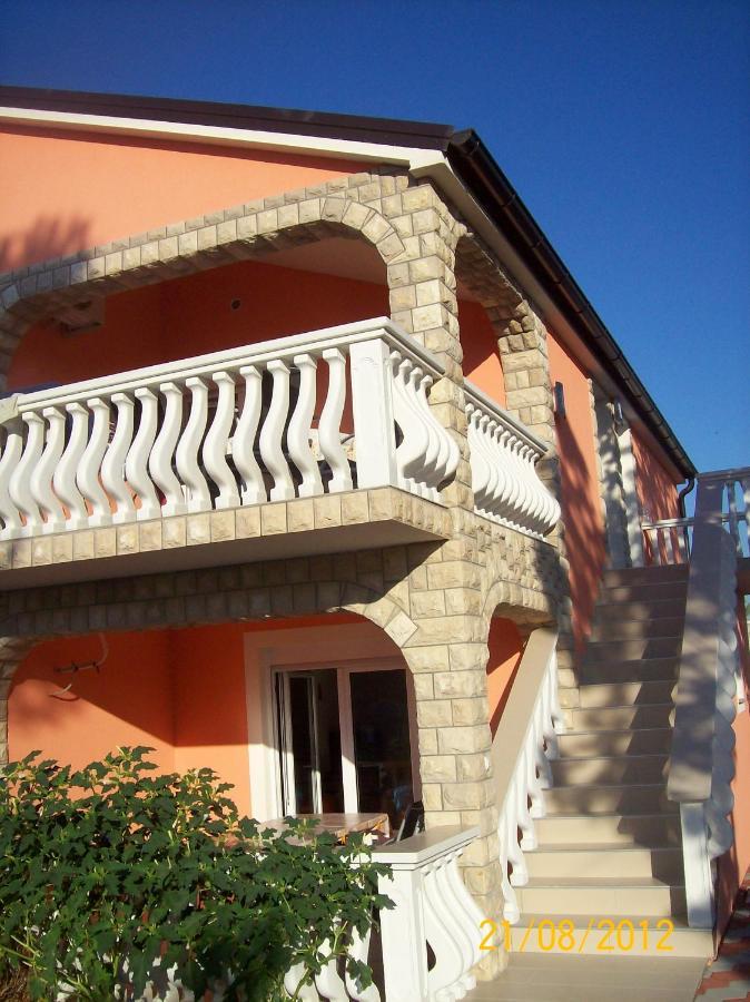 Apartments With A Parking Space Vir - 17422 외부 사진