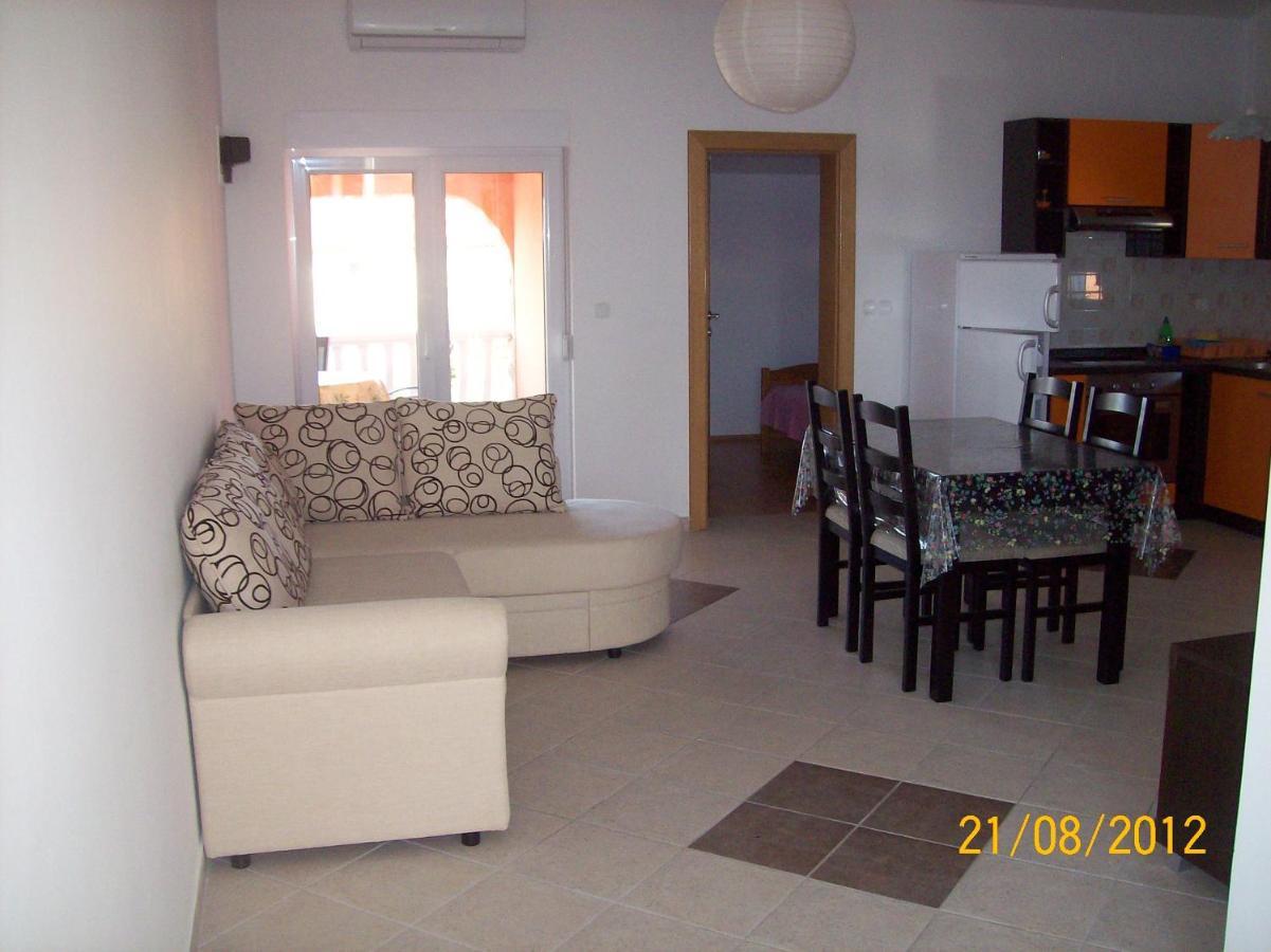 Apartments With A Parking Space Vir - 17422 외부 사진