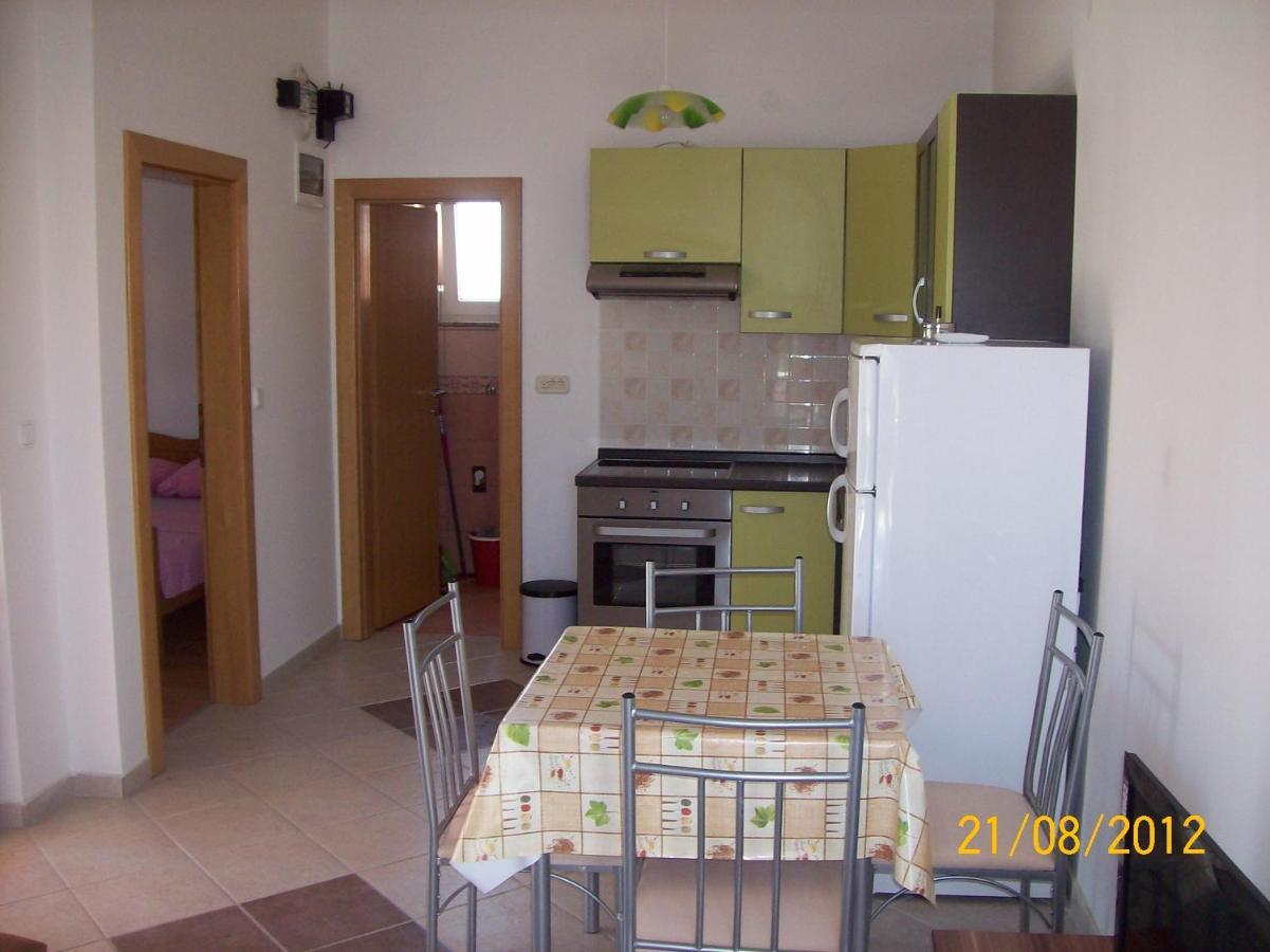 Apartments With A Parking Space Vir - 17422 외부 사진